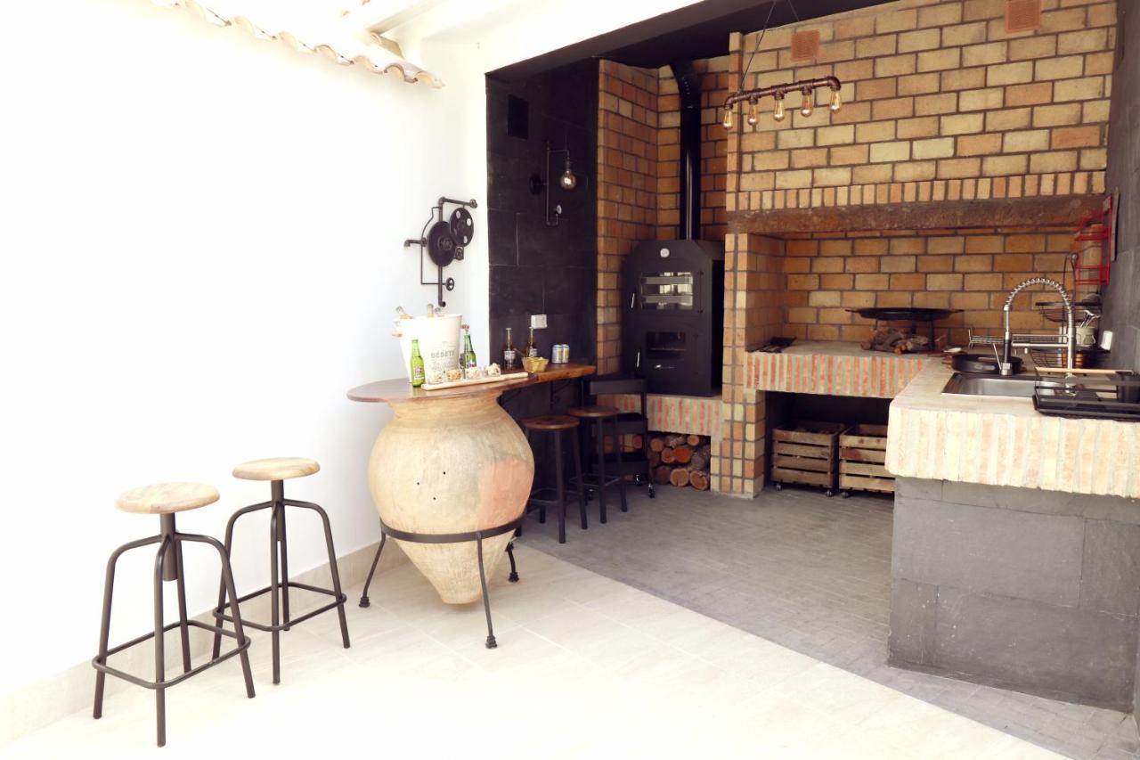 Casa Rural Ideal Para Escapadas Con Barbacoa Y Spa Tinarejos Exteriér fotografie