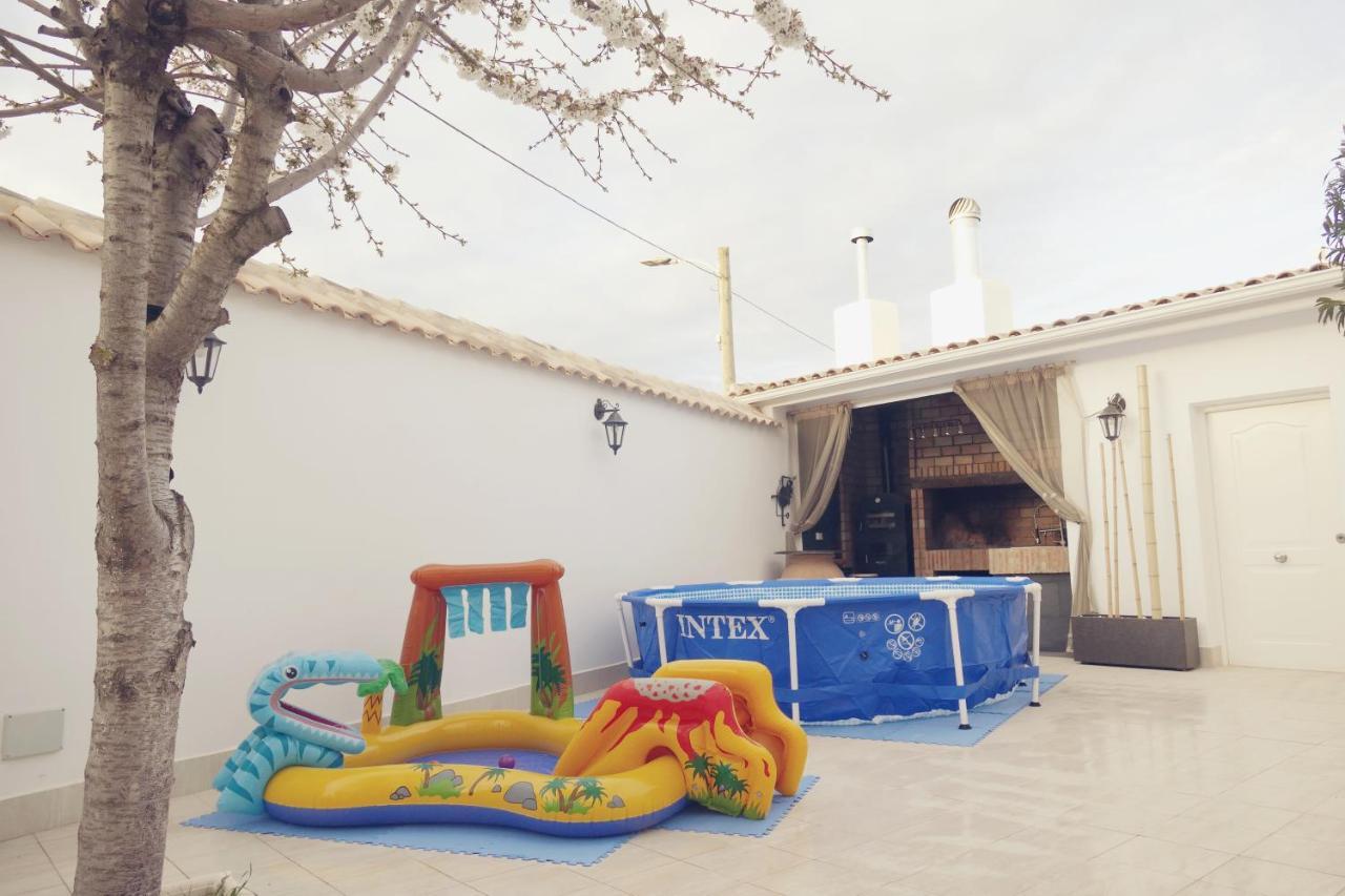 Casa Rural Ideal Para Escapadas Con Barbacoa Y Spa Tinarejos Exteriér fotografie